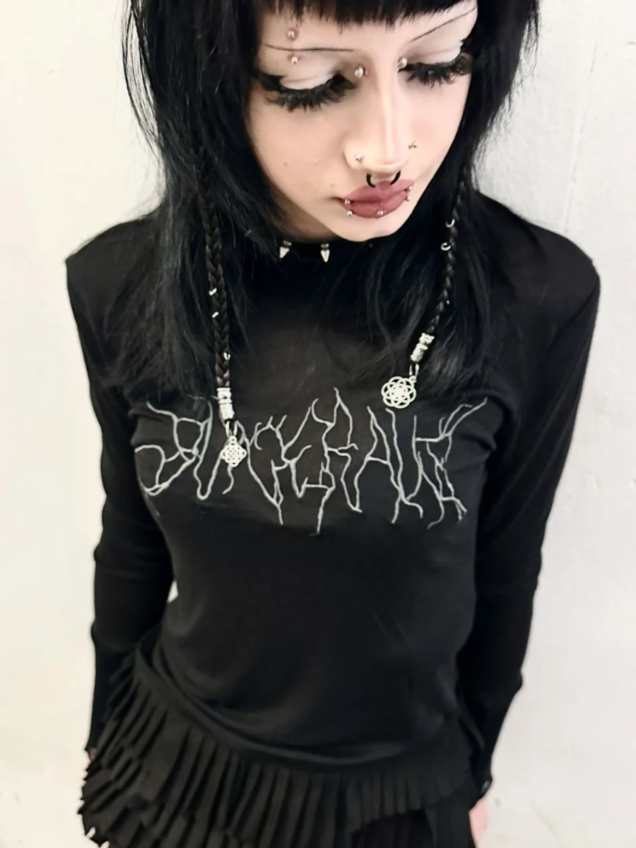 Camiseta semitransparente script