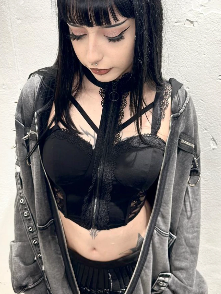 Doll crop top